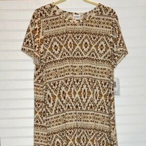 Lularoe- Carly